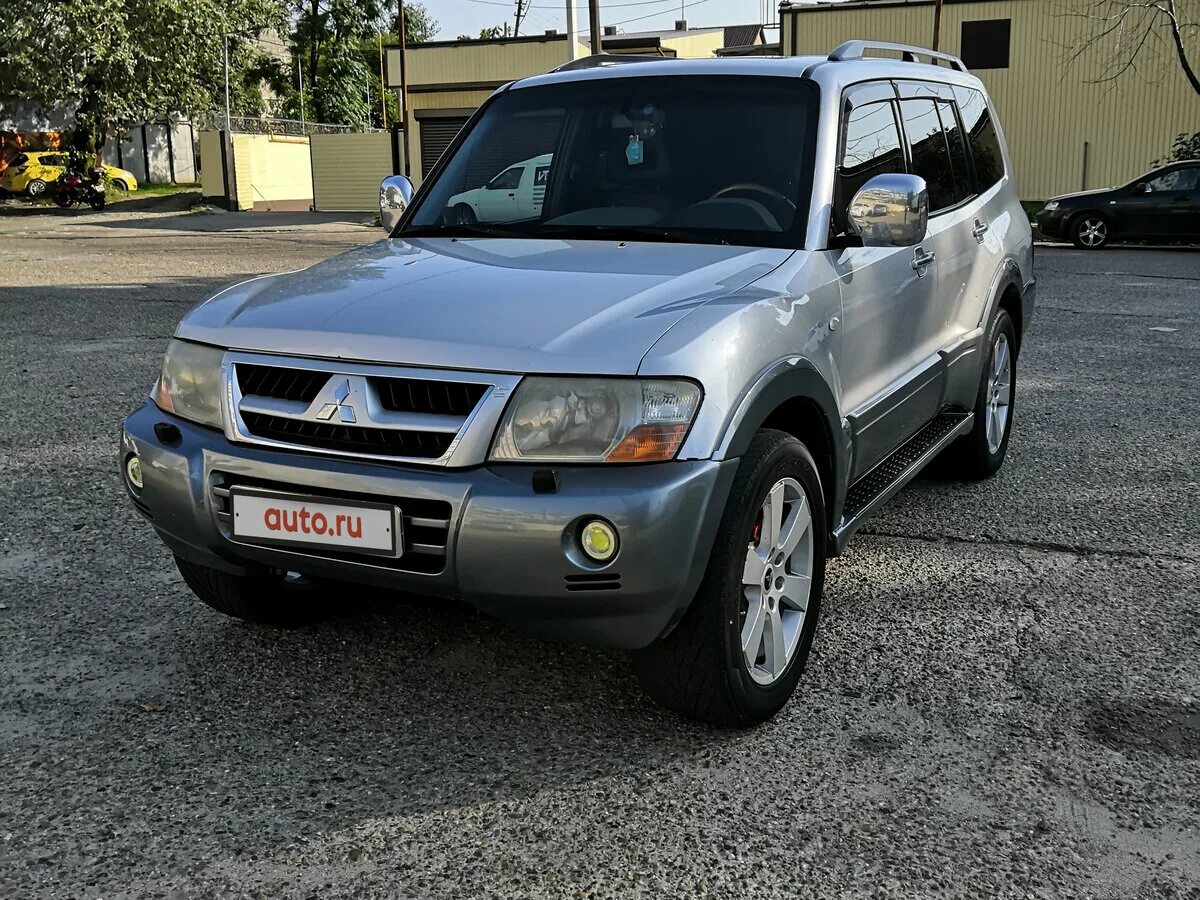 Паджеро 3 4 купить. Mitsubishi Pajero 2003. Mitsubishi Pajero 3.5 at, 2004,. Митсубиси Паджеро 3 2003 год. Mitsubishi Pajero 2003-2006.