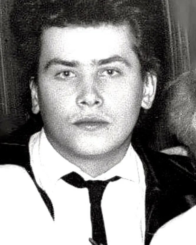 Молодой расторгуев. Молодой расторгуев