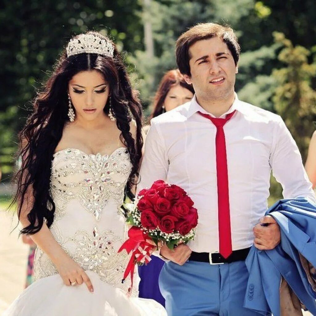 Кавказская свадьба. Кавказские невесты. Таджикские невесты. Свадьба на Кавказе.