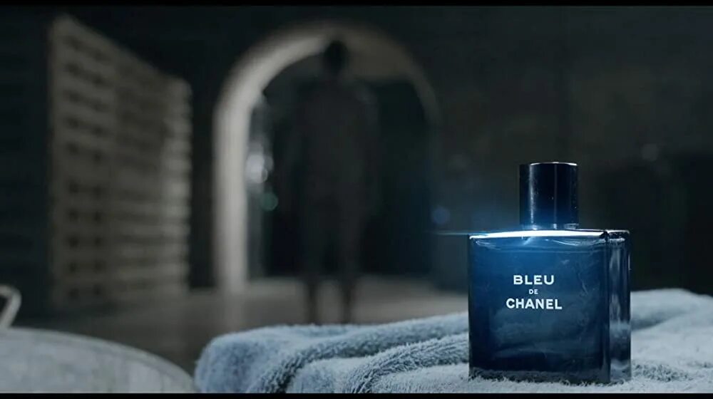 Блю де Шанель 30 мл. Blue de Chanel мужские духи. Реклама Шанель Блю де Шанель.