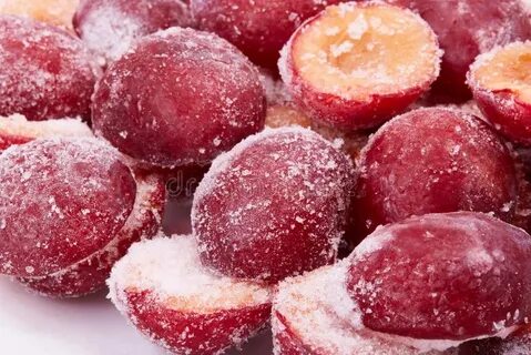 Замороженная слива