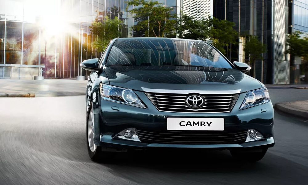 Тойота камри хорошая машина. Представительский седан тойота. Toyota camry 50 2013. Camry toyota camry. Тойота камри 6 поколение.