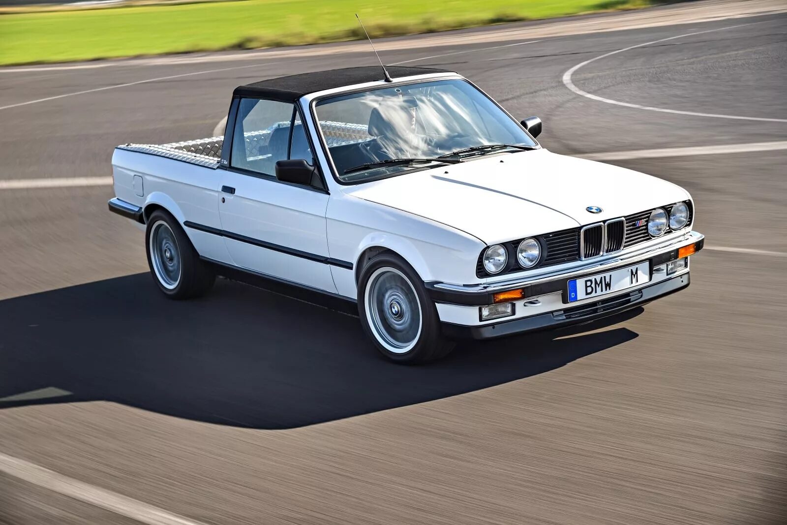 Bmw m 30. BMW m3 e30. BMW e30 Pickup. BMW e30 1986. BMW m3 1983.