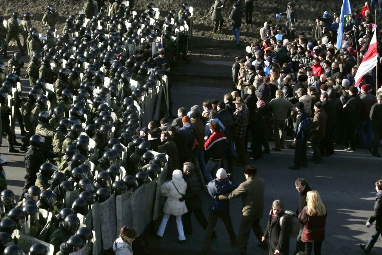 Протесты в Минске 2006. Митинг. 2006 Год Беларусь протесты. 19 25 сентября