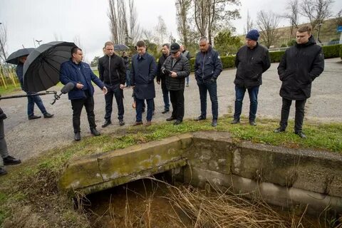 Окружающее группировка