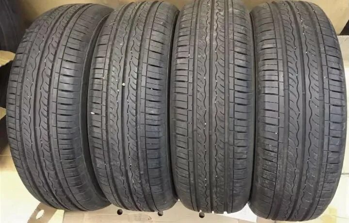 Резина летняя 13 б у. Шины Kumho Solus kh17. Кумхо 185/65/15 лето. Kumho Solus kh17 185/65 r15. Шины Кумхо летние 185 65 15.