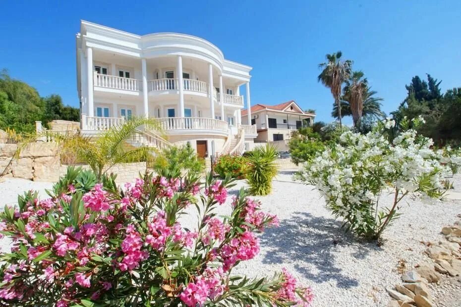 Coral Bay Paphos. Luxury 5 Bedroom Villa Paphos Coral Bay купить.