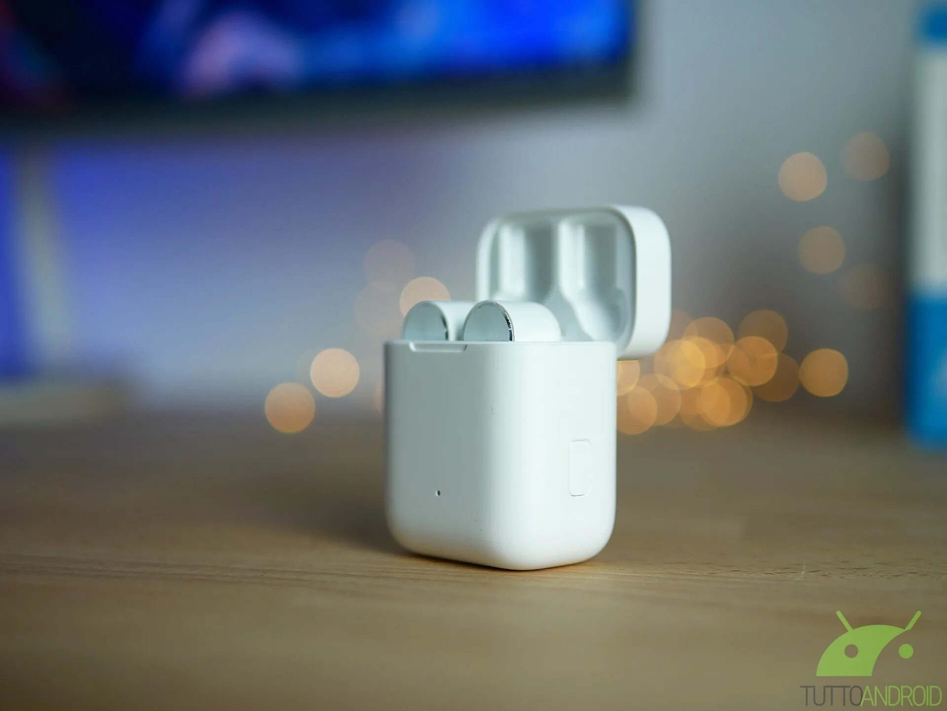 Xiaomi mi pods 2. Ксиоми подс 3. Xiaomi mi Wireless Lite. Mi pods наушники беспроводные. Xiaomi e10 купить