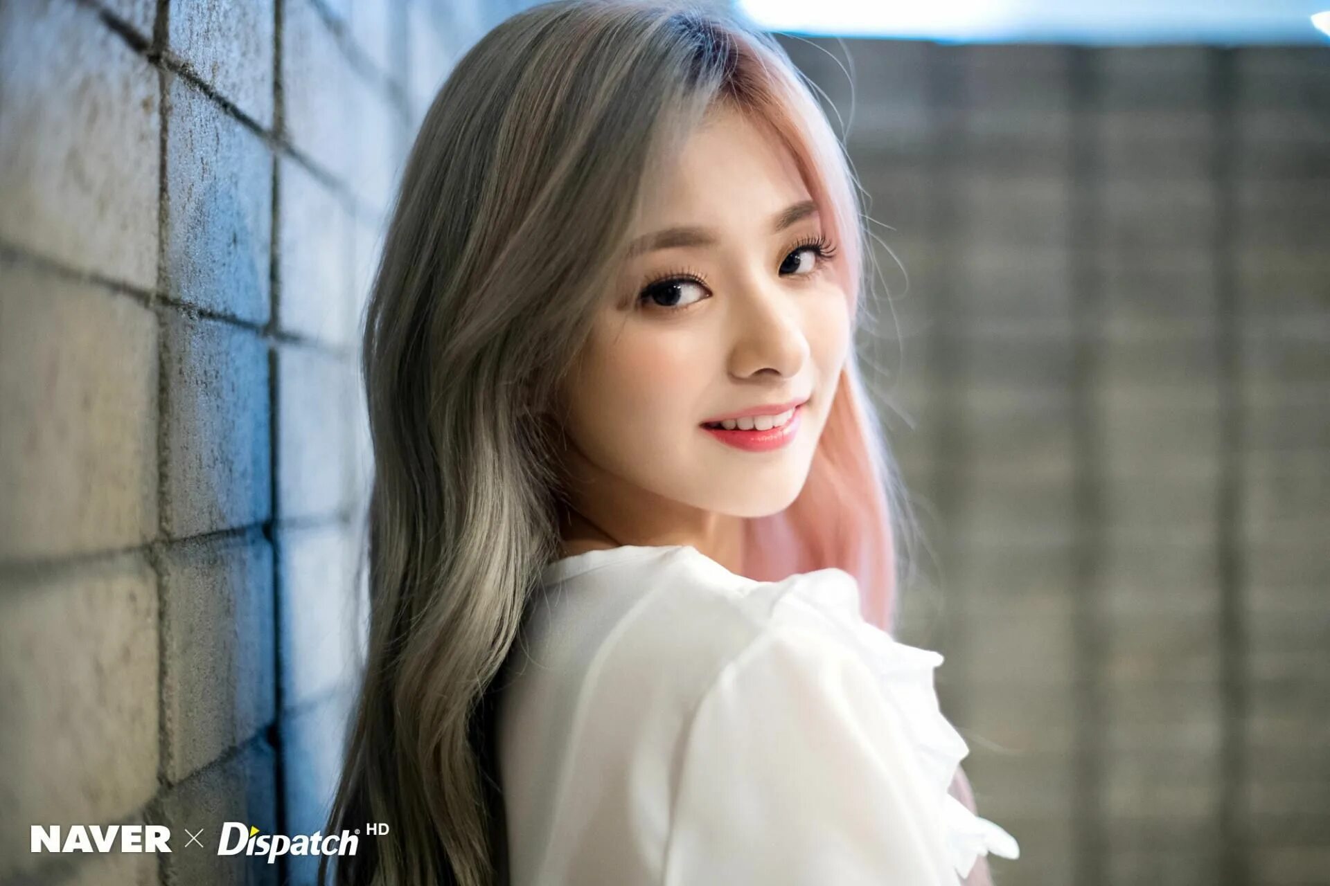 Lee Nagyung. Fromis_9. Чеен fromis 9. Ли нагён fromis_9. Beautiful 1 9