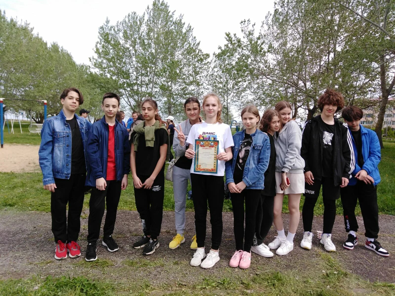 Сайт мбоу сош уиоп. Сайт мбоу сош уиоп. Сайт мбоу сош уиоп. Мбоу сош 41 ул школьная день матери. Школа 12 грязи учителя.