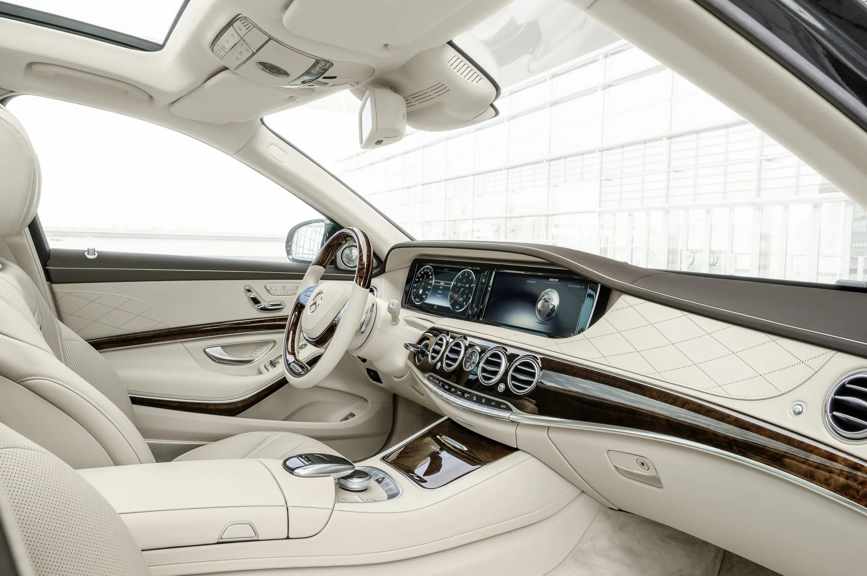 Мерседес майбах 2023 салон. Mercedes benz s class maybach. Мерседес бенц майбах s650. Мерседес 223 майбах. Комплектация майбах.