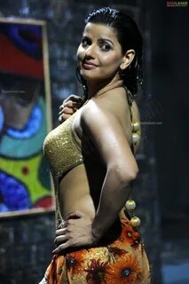 Madhu Sharma Hot.