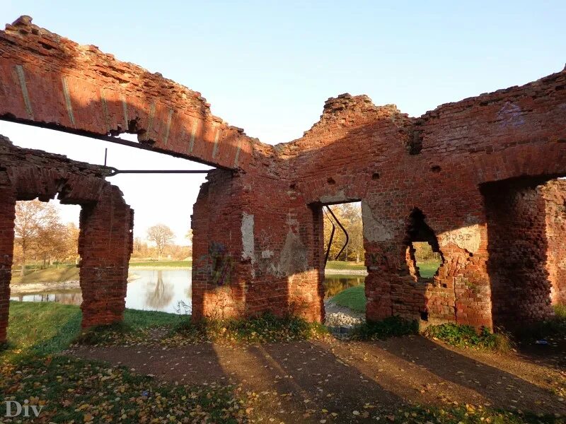 павильон озерки в луговом парке петергофа. петергофский павильон озерки. луиджи премацци петергоф. павильон озерки в луговом парке петергофа. павильон озерки.