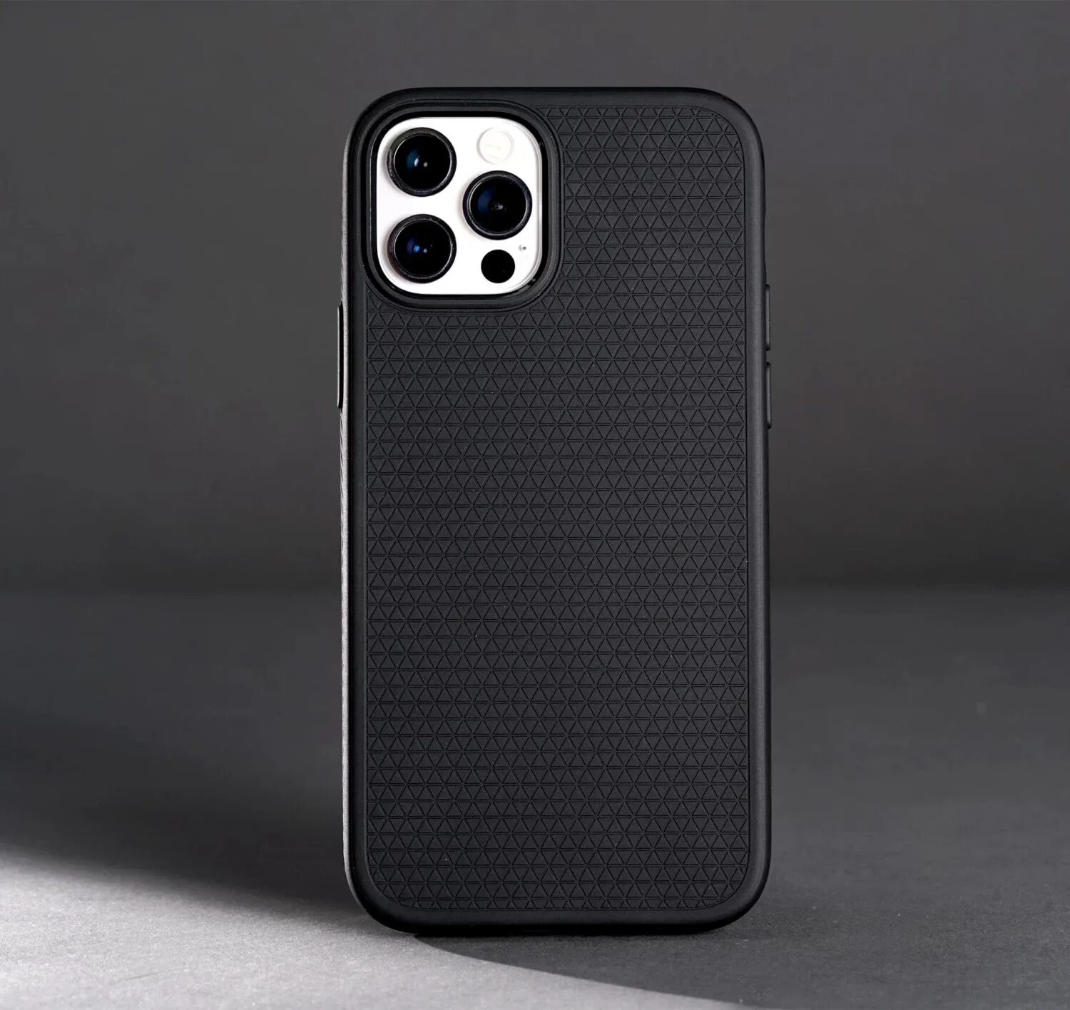 Чехол Spigen Liquid Air. Матовый iphone 12. Iphone 12 Black. Чехол Spigen Liquid Air для iphone 14 Pro белый.