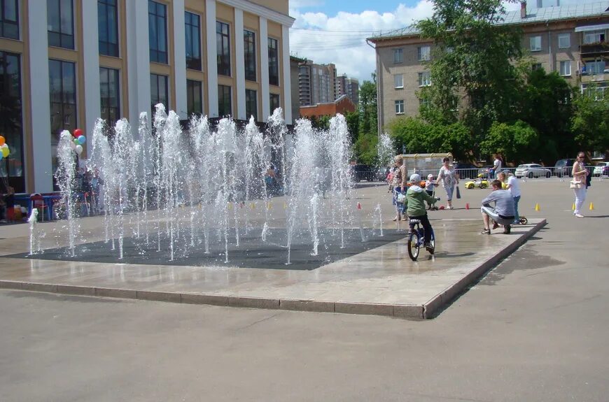 Прогноз на сегодня королев. Королев дождь. климат королева. погода королёв. погода в королёве.