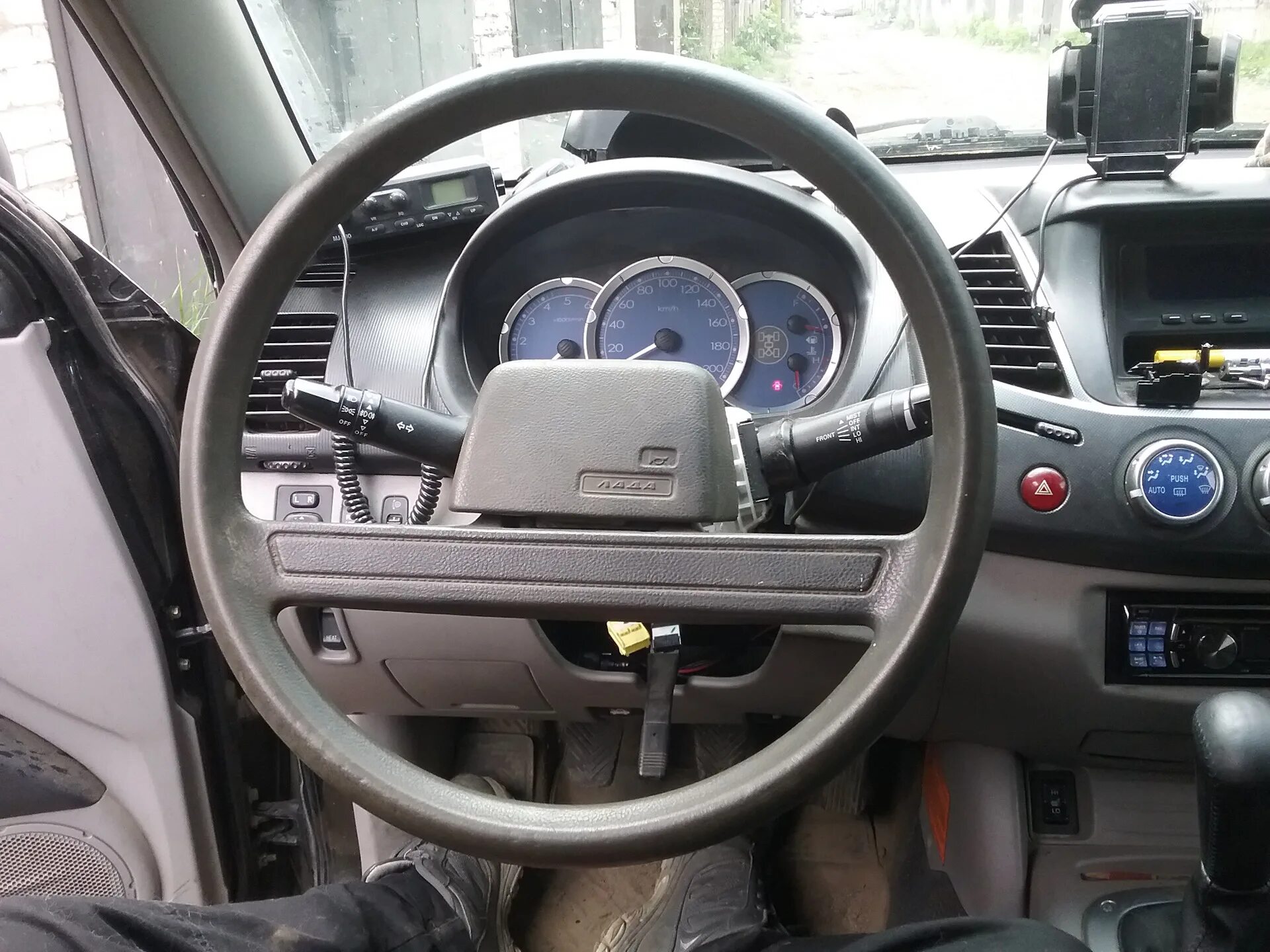 Руль Mitsubishi l200. L200 руль руль. Руль l200 2008. Руль Митсубиси л200.