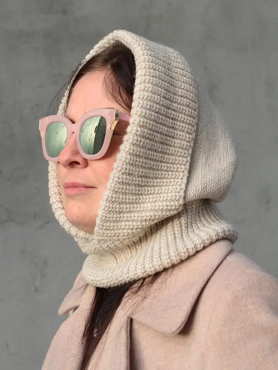 Наборы вязанные к шубе. Вязаный капор для куклы спицами. Капор "сигрид". Капор женский. Вязаные капоры фото.