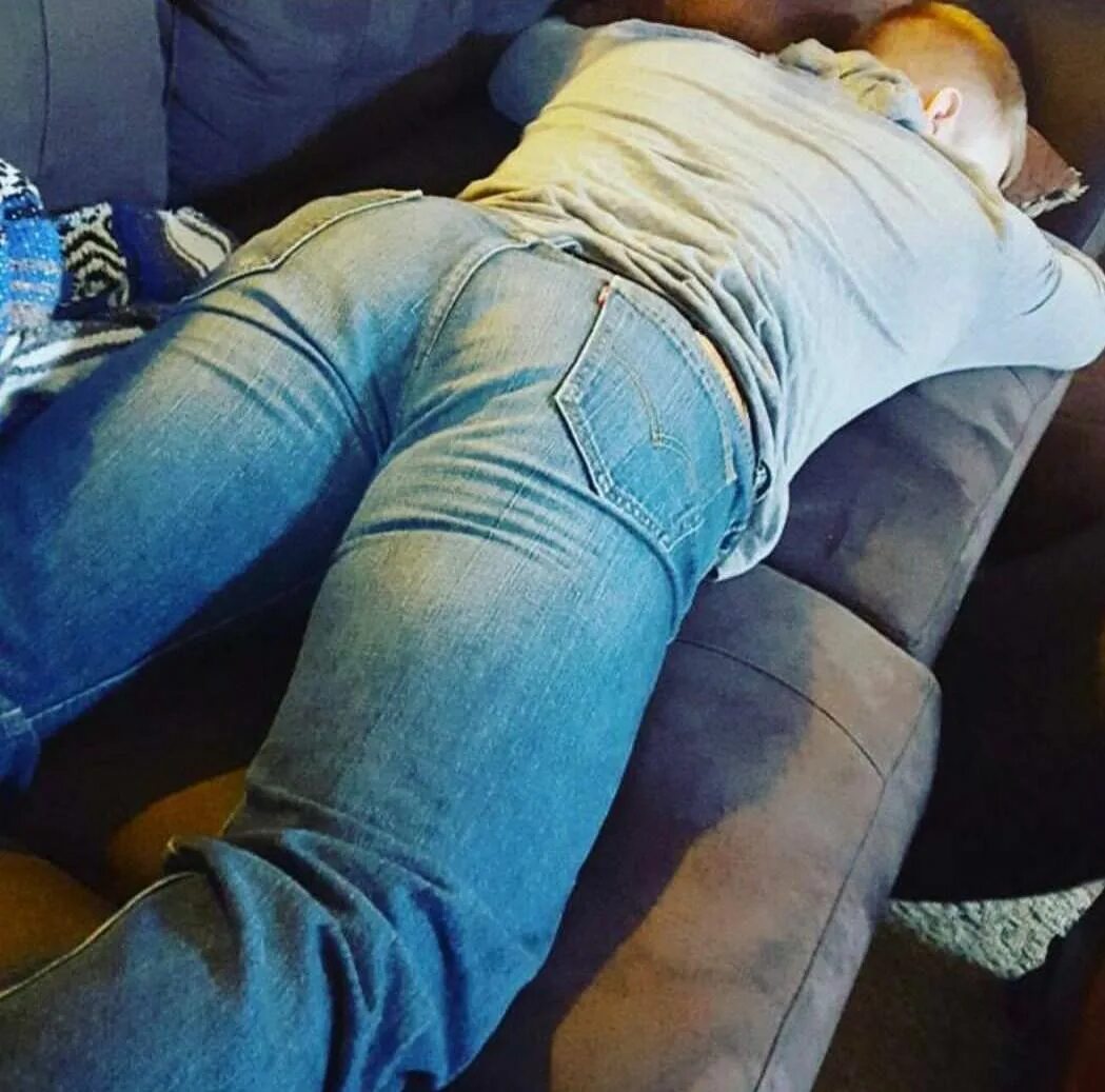 Cock jeans