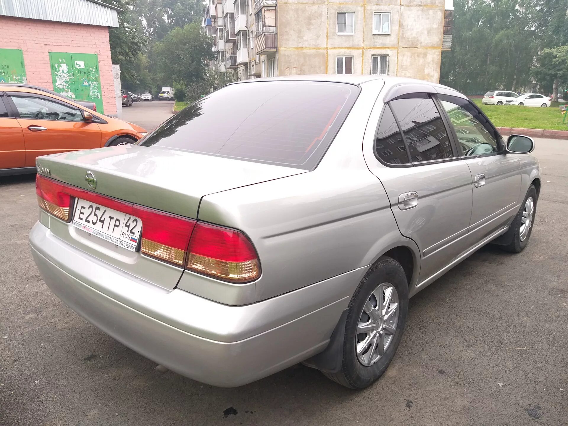 Ниссан санни иркутск. Nissan Sunny 2006. Ниссан Санни 4 ВД. Ниссан Санни 2006. Ниссан Санни 2002 год 4 ВД.