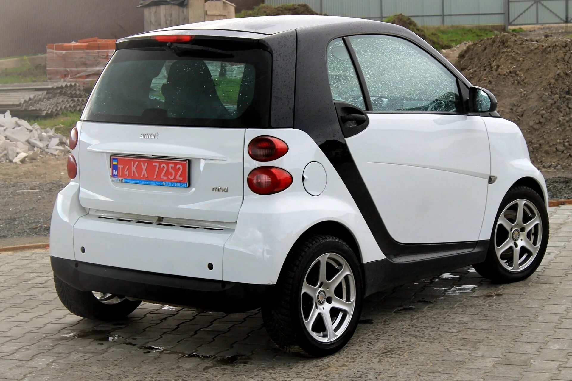 Машина Smart MHD. Смарт Fortwo Coupe MHD. Автомобиль смарт Мерседес четырёхдверный. Smart Fortwo MHD (52 KW). Купить смарт в пензе