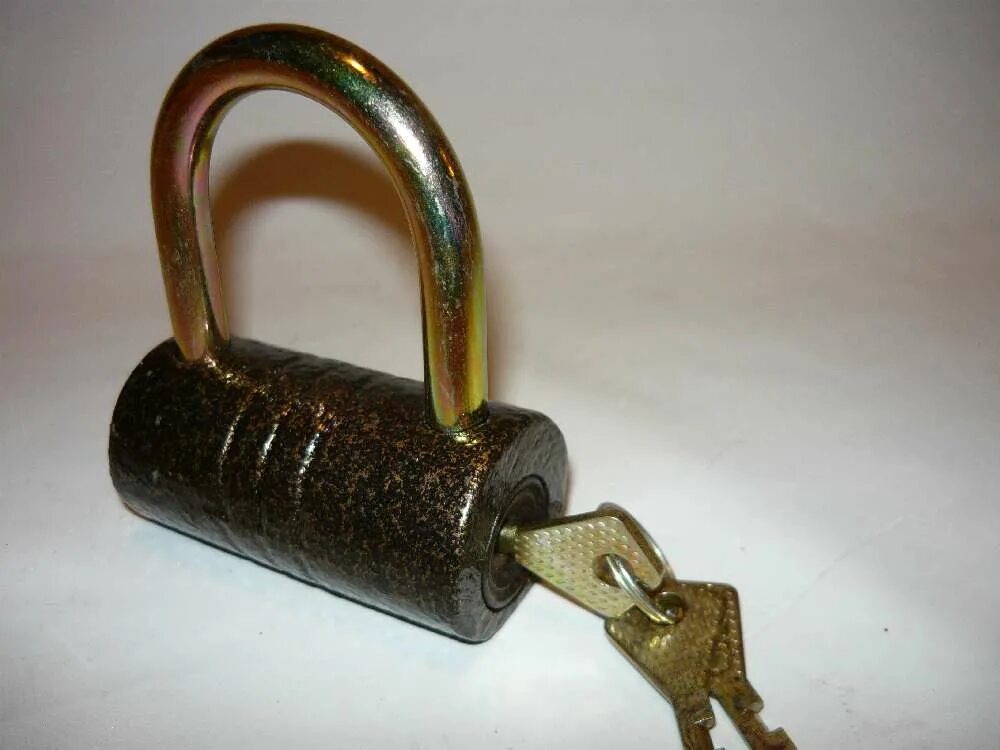 видео навесных замков. замок навесной вс-1. контрольный сталь 58мм "зенит" вс-5 пр. замок навесной влагозащищенный с защитой от отмычек binary60мм. замок навесной fit (63мм) 67163.