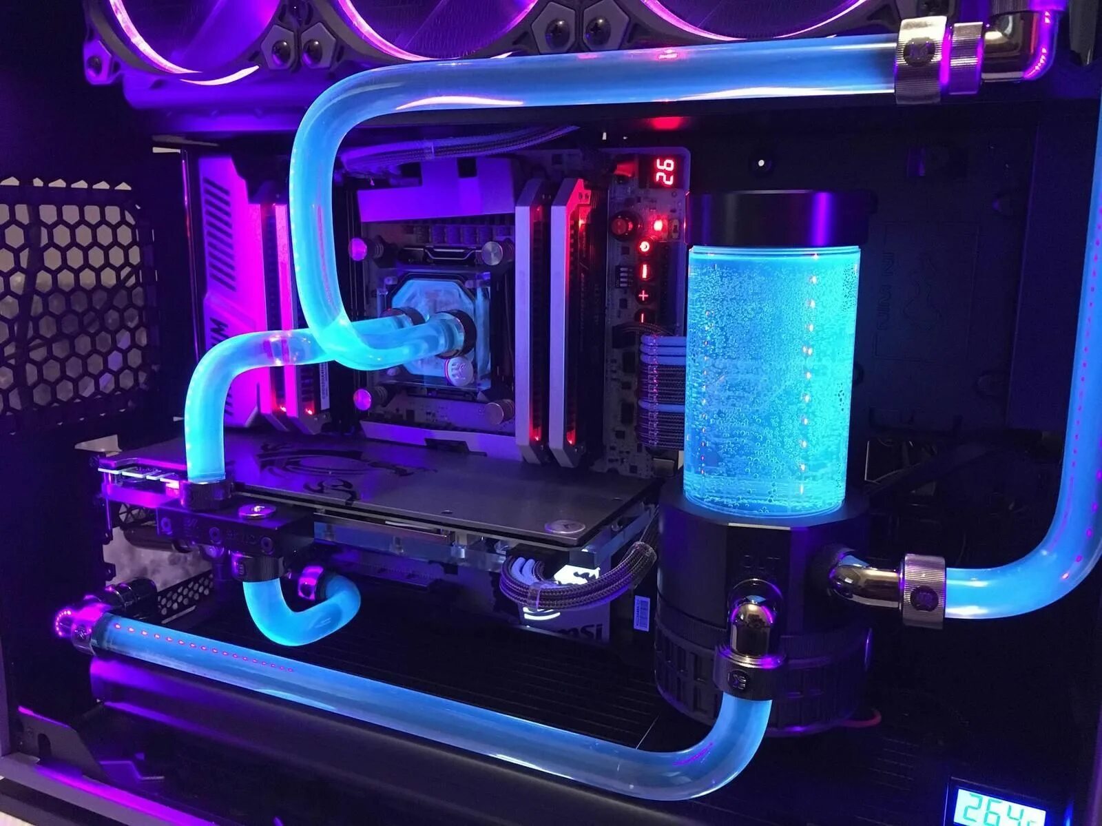 INWIN 303 Water Cooling. Кастомная система жидкостного охлаждения. 4090ti с водяным охлаждением. Кастом СЖО - 2 360 радиатора. Кастомная сжо