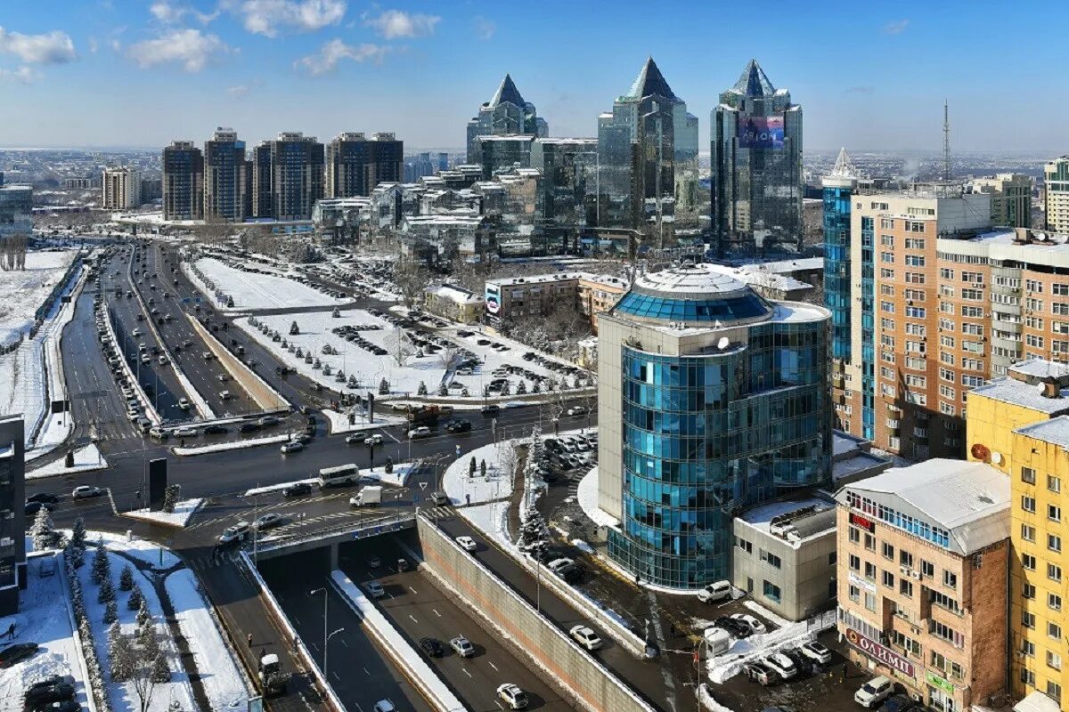 Almaty city. Алматы инфраструктура. Алматы Казахстан. Алматы экономика. Алматы центр города.