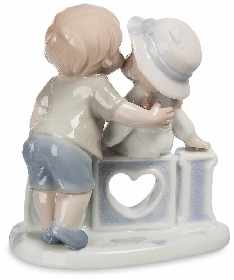 Ws-974 статуэтка круг любви. Фарфоровая статуэтка любовь. Фигурка я люблю. Фигурка декоративная влюбленные. Свадебный статуэтки малышом.