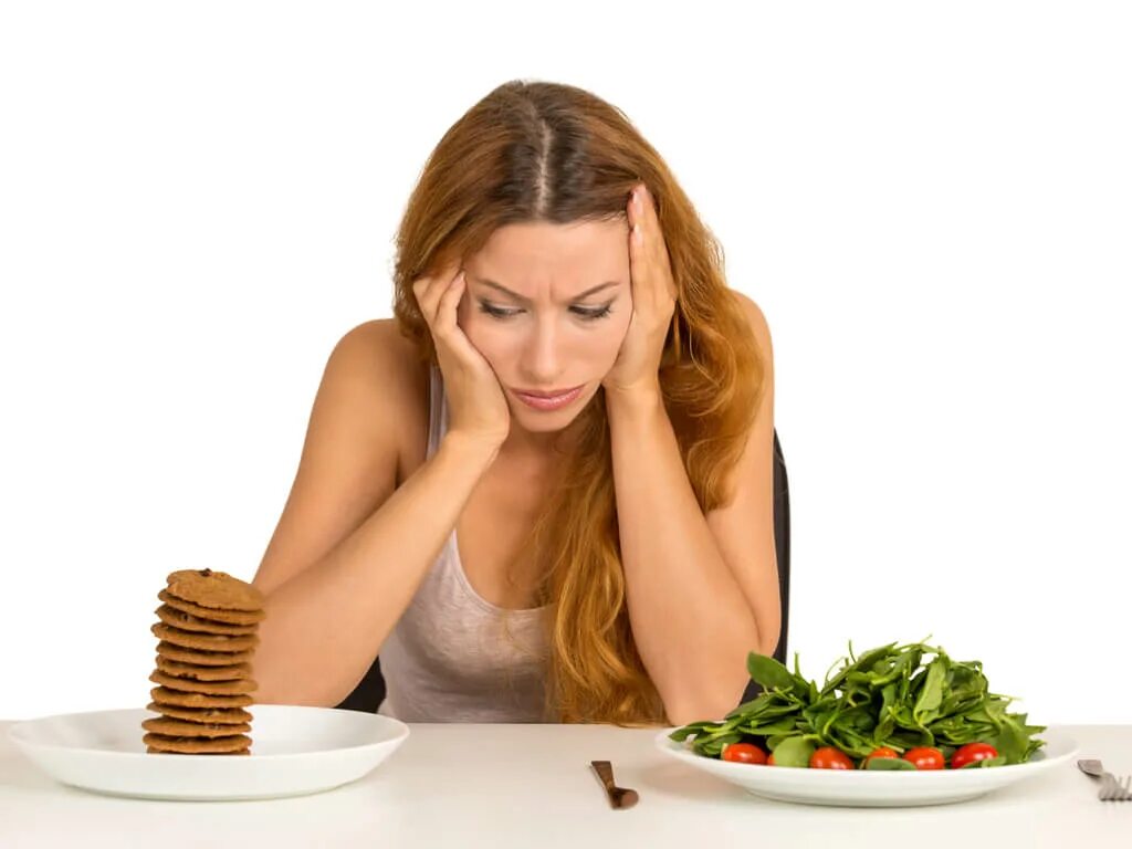 Потеря аппетита после. Женщина на диете. О женщина. Стресс и еда. Человек на диете.