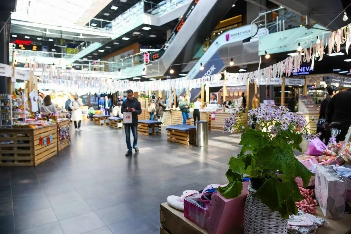 часы работы торгового центра волгоград. торговый центр ворошиловский район волгоград. втц волгоград. волгоград рабоче-крестьянская улица 9б ворошиловский. торговый центр волгоград торгушка.