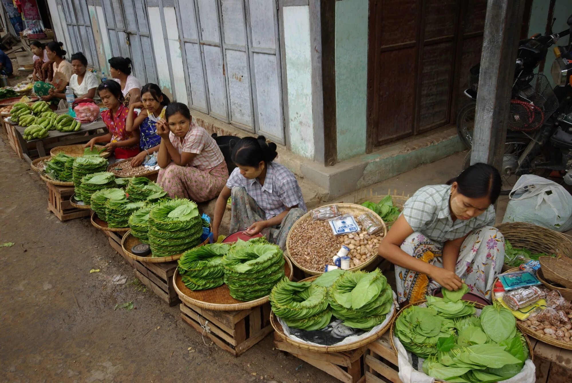 Мьянма 1974. Мьянма Бирма. Мьянма технологии. Мьянма жилье. Made in myanmar