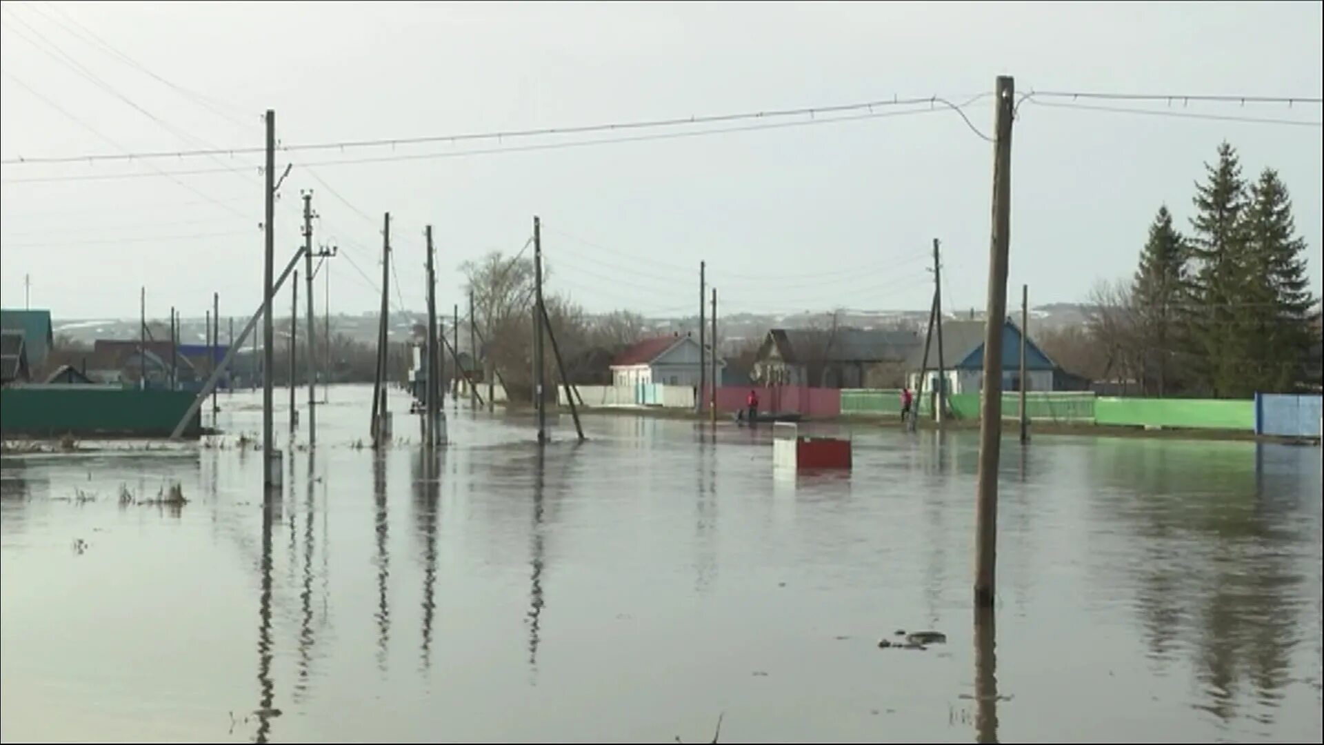 Уровень воды в реке дема. Половодье Дема Уфа. Река Дема в Башкирии. Наводнения Раевка Башкортостан. Наводнение в Башкирии в 1990.