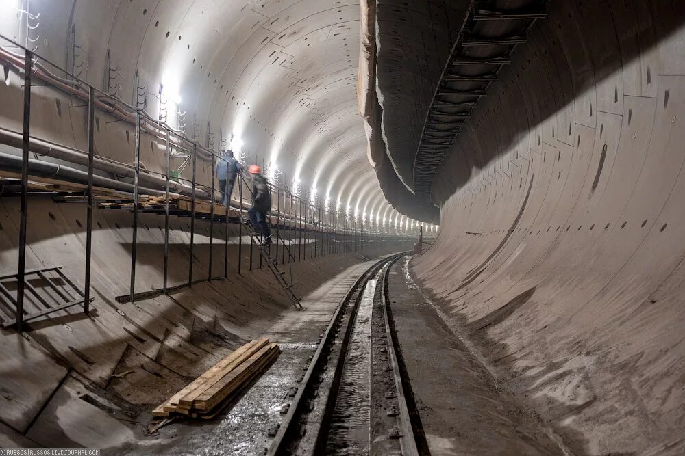 бам северомуйский тоннель. тоннели байкало-амурской магистрали. байкальский тоннель северобайкальск. байкальский тоннель 2021. новый тоннель на баме.