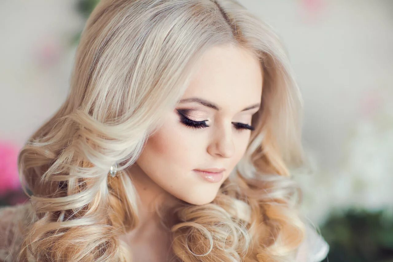 год со светлыми волосами. мартин кюн модель. русая девушка. полина краевская. софи кюн.