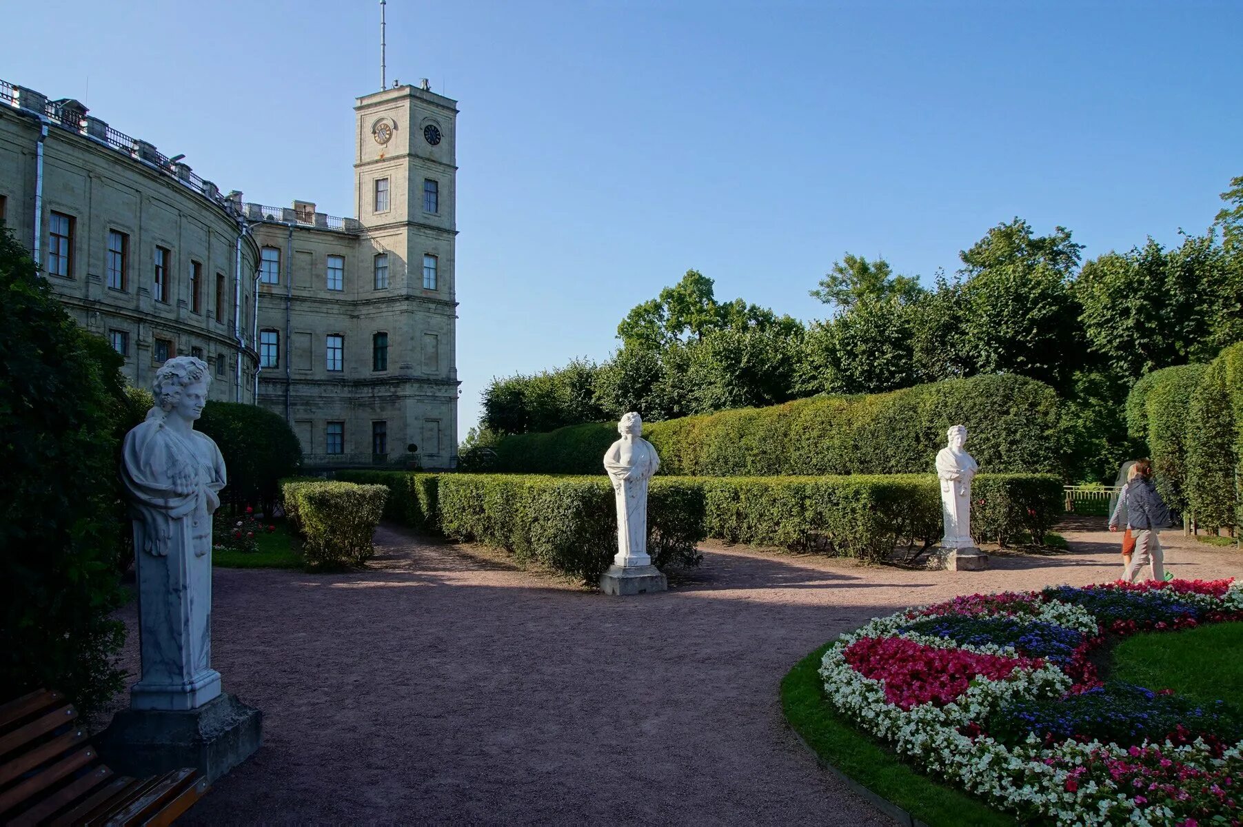 Гатчинский п. Гатчинский дворец и парк. Гатчина дворец лето. Ленинградская область гатчинский дворец. Музей-заповедник гатчина.