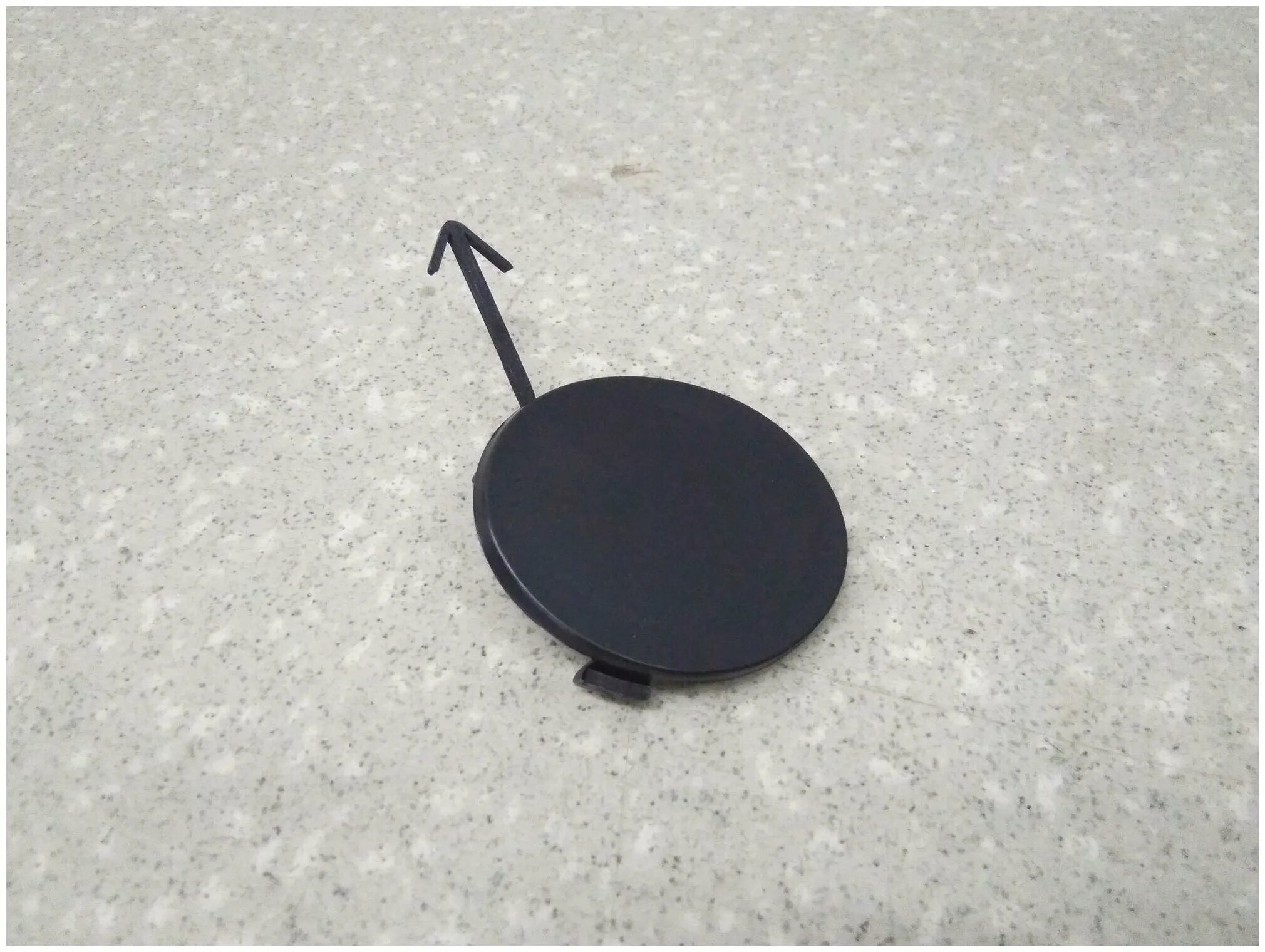 Solaris заглушка. Solaris 2022 заглушка бампера. Solaris 2022 заглушка бампера. Заглушки на дворники солярис 2021. Заглушка хендай солярис.