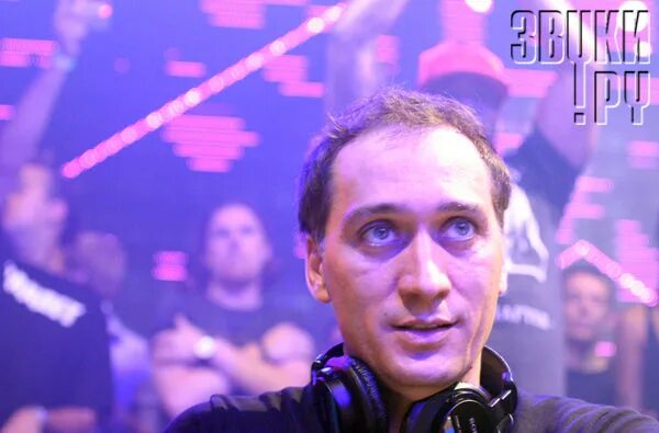 Paul van dyk 2022. Пол ван дайк 2022. Пол окенфолд фото. Пол ван дайк фото. Paul van dyk.