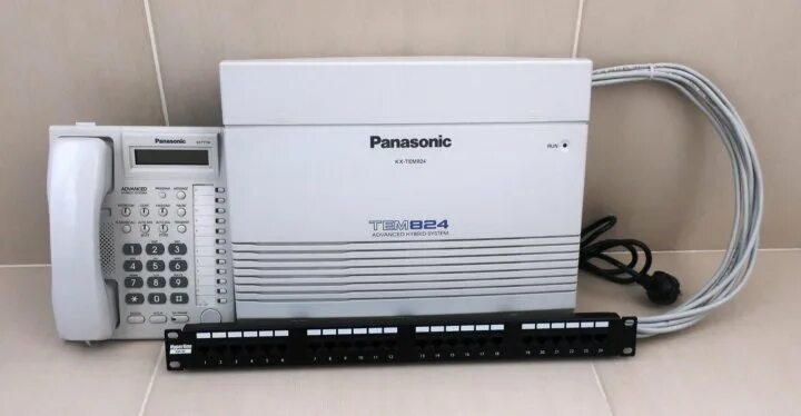 Мини атс panasonic kx. Мини АТС Panasonic KX-tem824. АТС Панасоник 824. АТС Panasonic KX-t12. АТС Панасоник KH tem 824.