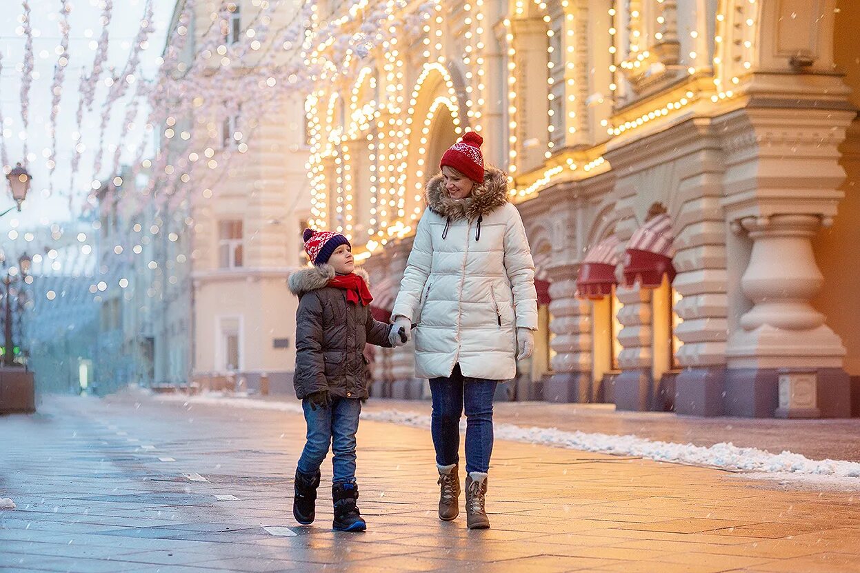 Новогодняя фотосессия в Москве. Зимняя фотосессия в центре Москвы. Зимняя фотосессия в Москве на улице. Фотосессия в Москве зимой.