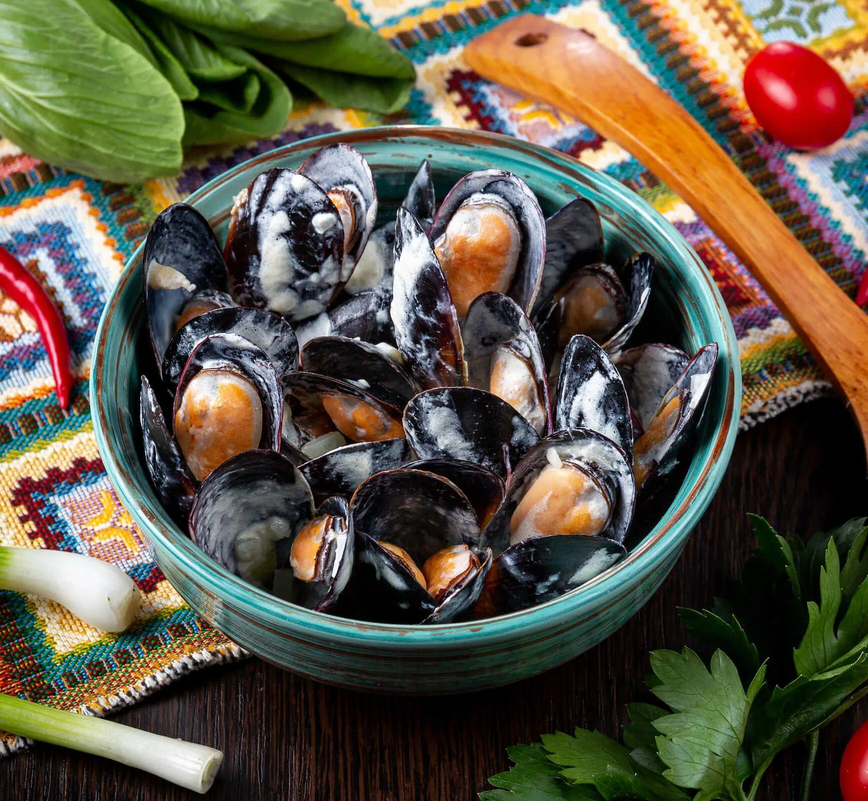 Мидия. Как приготовить мидии в створках. Мидии чили. Мидии черноморские в сливочном соусе. Мидии.