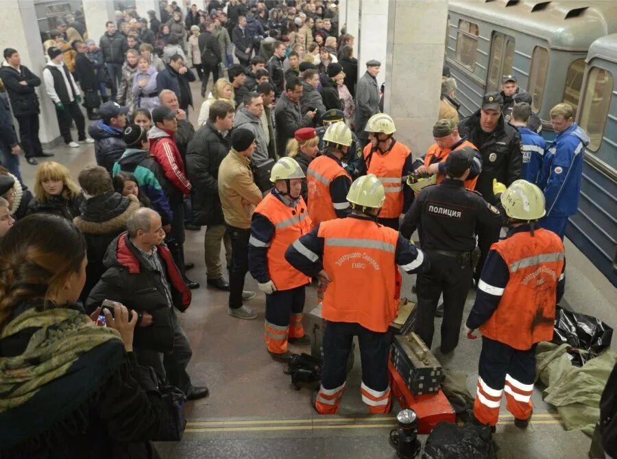 Происшествия в Московском метрополитене. Происшествия в Москве в метро.