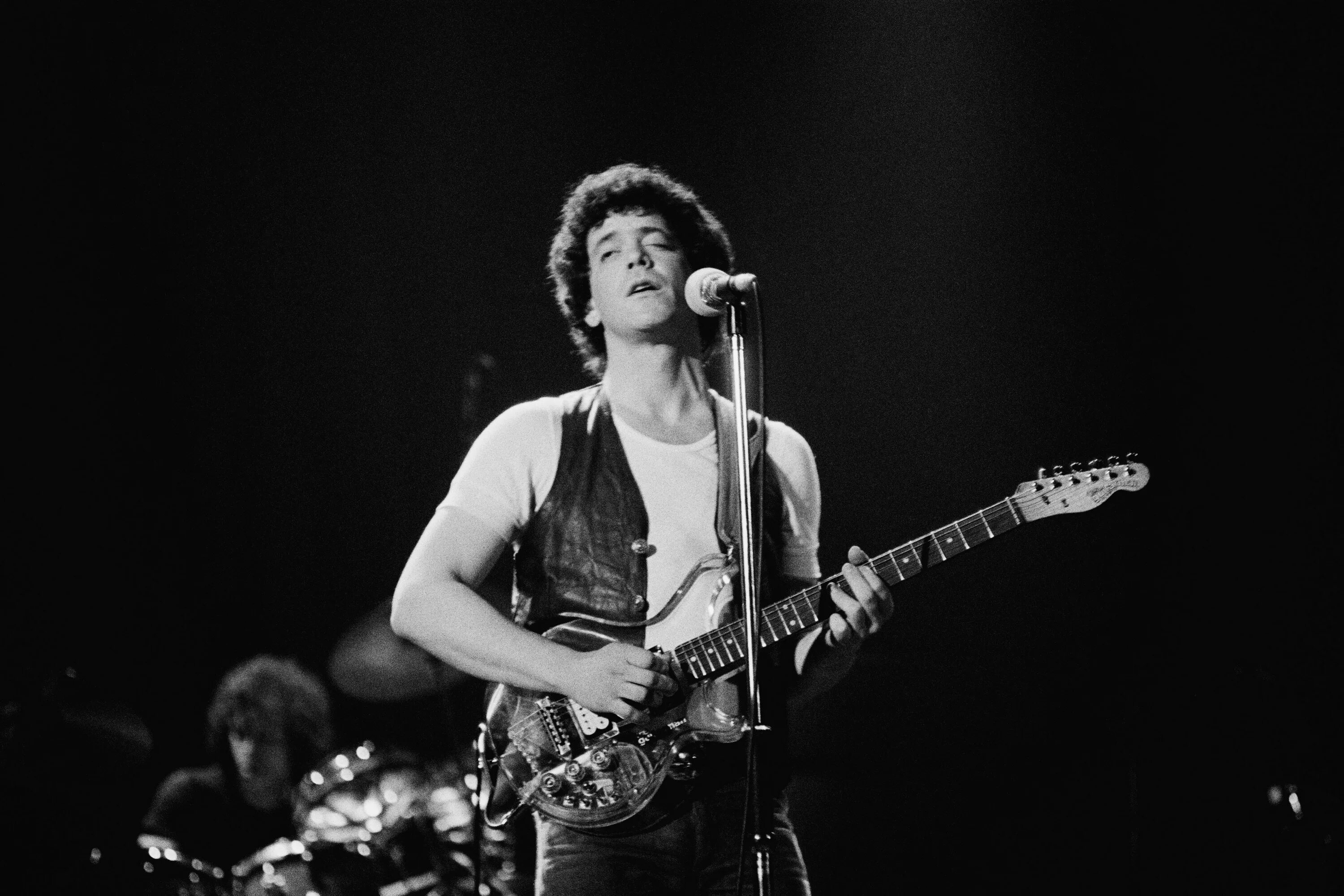 Авторские песни рока. Лу Рид. Lou Reed 1972. Рок музыкант Лу Рид. Лу Рид фото.