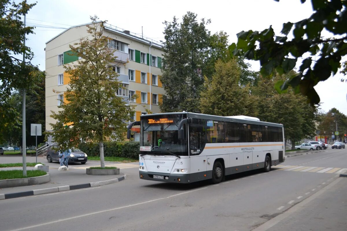 Автобусы кашира москва сегодня. Остекление ЛИАЗ 5250. ЛИАЗ 5250 Орехово-Зуево. Автобус Кашира. Автобус 27 Кашира.