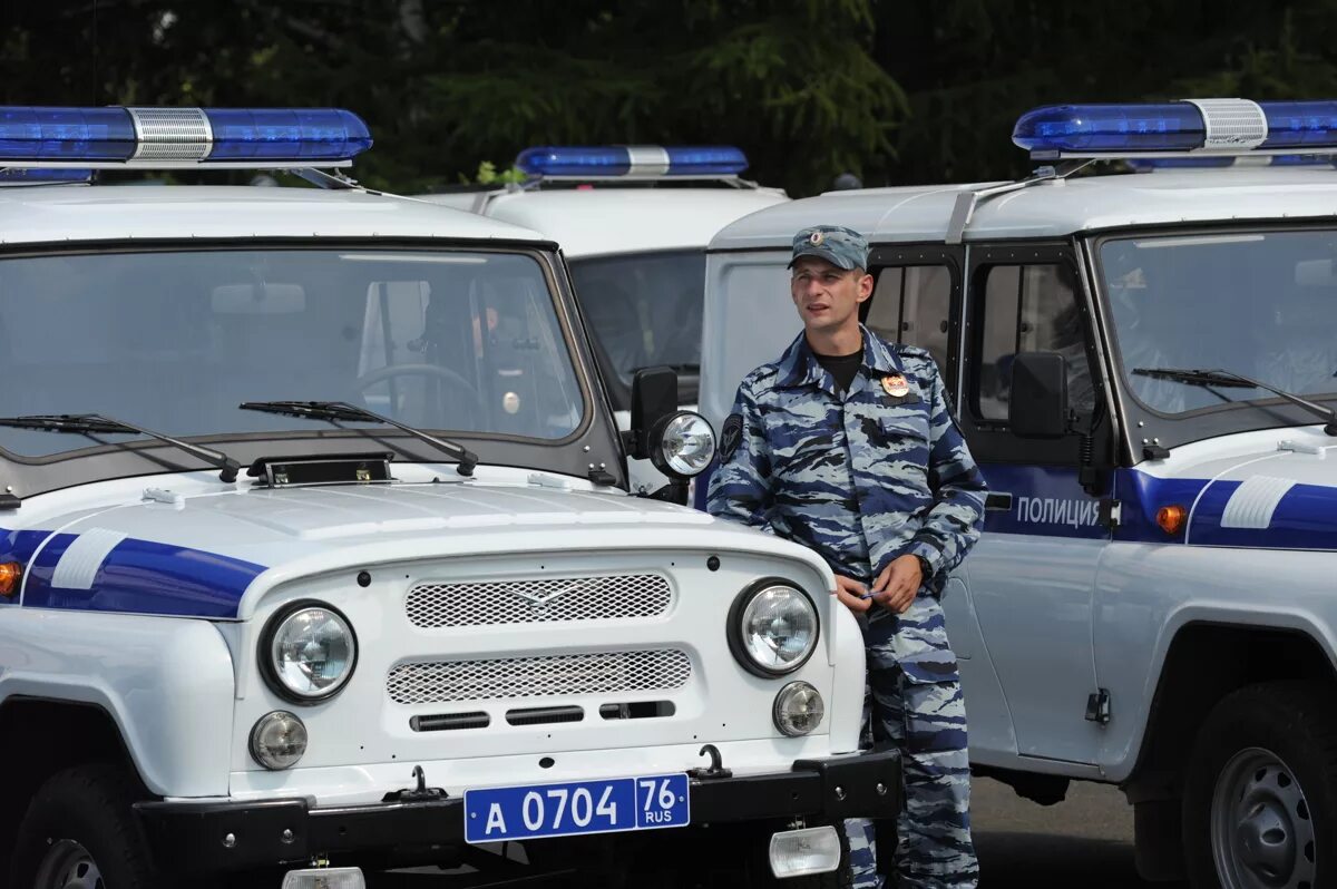 Автомобиль ппс. Полиция Ярославль. Полиция Ярославля машина. ППС Ярославль. Снимки Ярославской полиция.