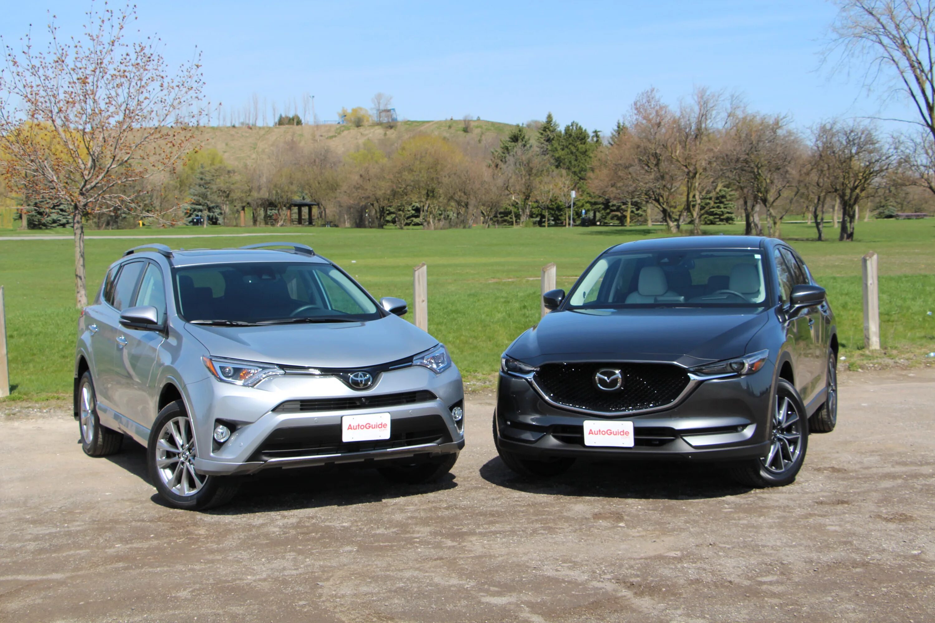 Cx5 vs rav4. Mazda CX-4 vs RAV 4. Mazda cx4 vs cx5. Toyota rav4 Mazda CX-5. Сх 5 сравнение