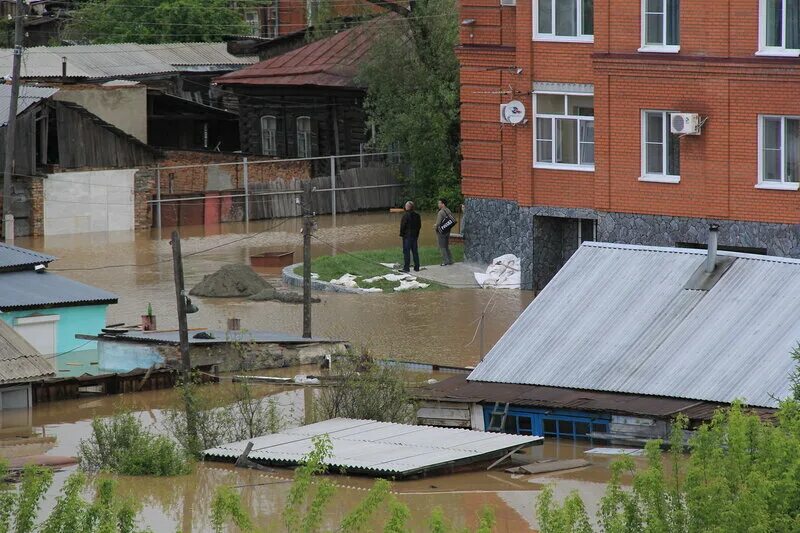 Паводок в алтайском крае сегодня. Наводнение в Алтайском крае 2014. Наводнение Бийск 2014. 2014 Затопление Бийск. Потоп в Алтайском крае 2014.