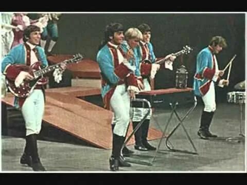 Paul revere & the raiders — good thing перевод. Paul revere musician. Paul revere & the raiders – the spirit of '67. Песня polo revere and raiders hungry beavers. Paul revere & the raiders kicks.