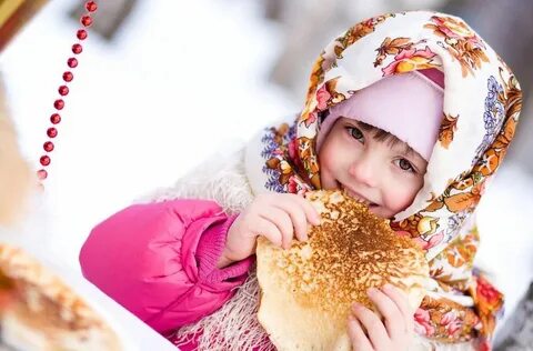 Картинка баба с блинами