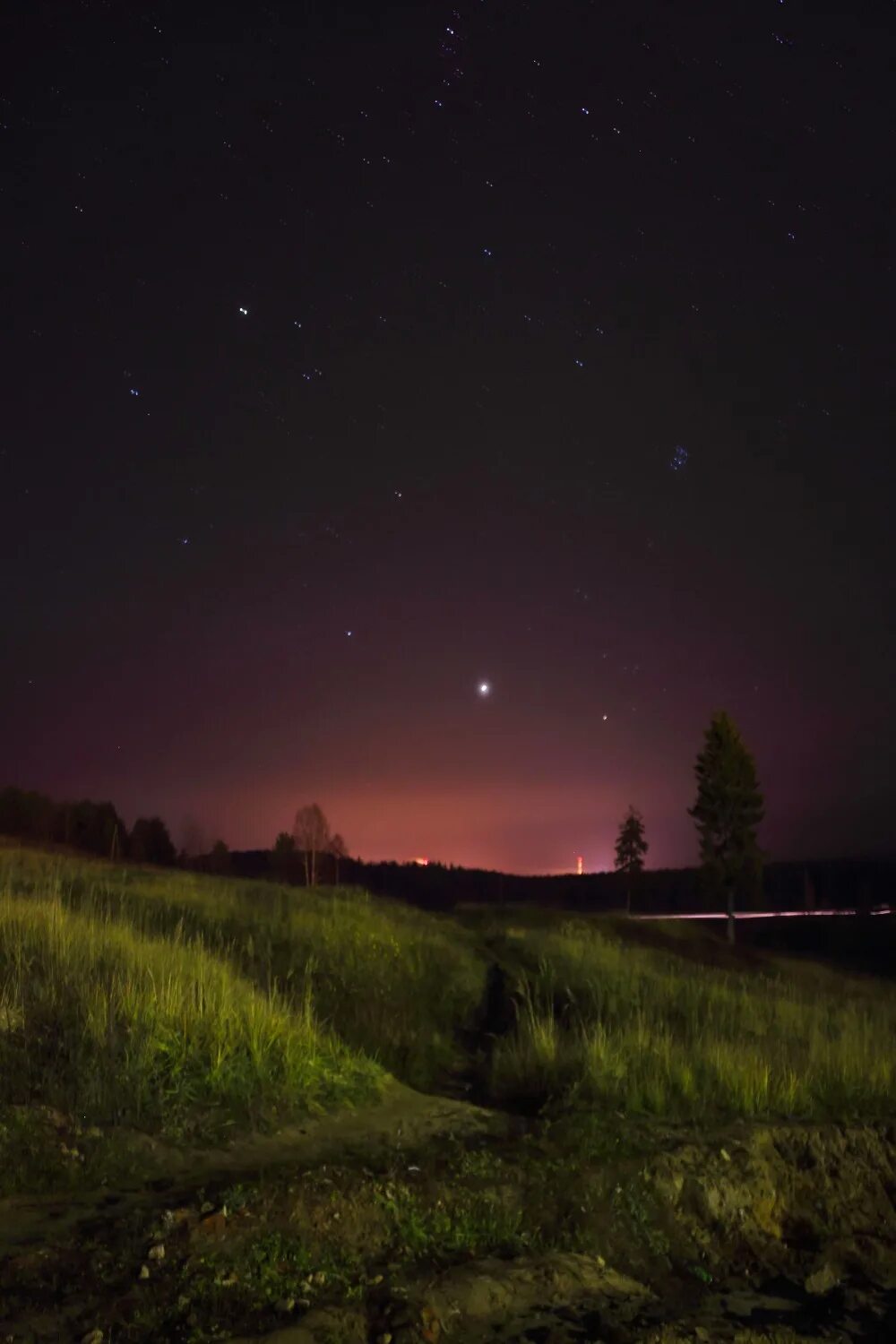 этой ночью начинается лета. раннее утро. лето началось. коротка летняя ночь. этой ночью начинается лета.