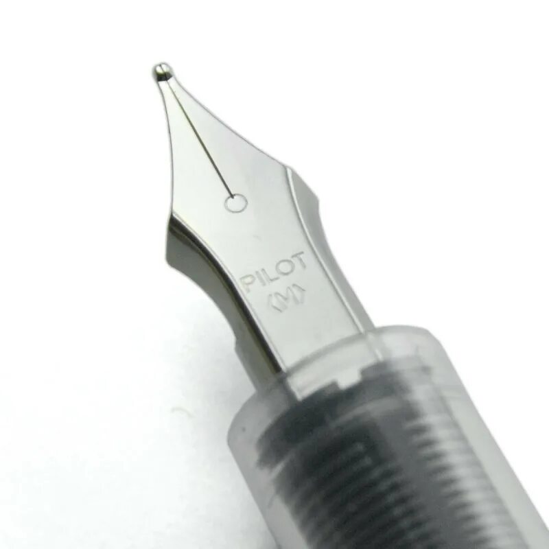 Montegrappa nerouno. Перьевая ручка fountain pen. Перьевой ручки pen. Перьевая ручка на прозрачном фоне. Перьевая ручка pilot.